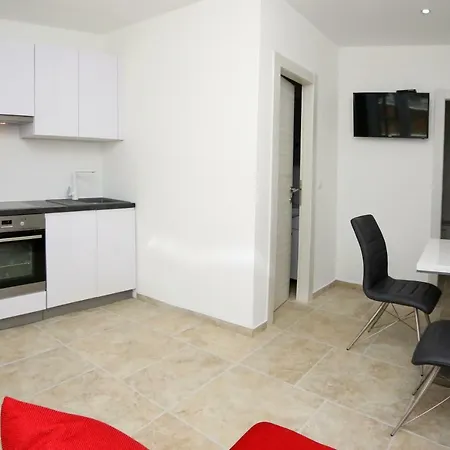 Lucich White House Appartement