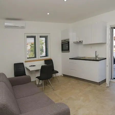 Appartement Lucich White House Srima