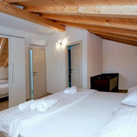 Appartement Lucich White House