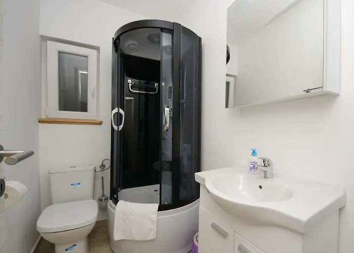 Lucich White House Apartamento *